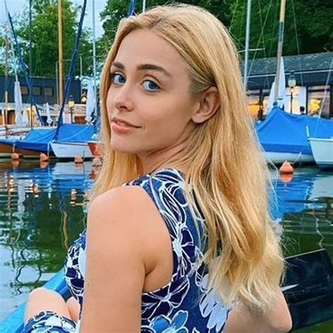rlittlemelina This is a subreddit for the Twitch streamer, Melina Goransson Skip to main content. . Melina goransson fansly